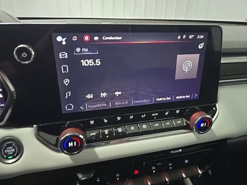 Used 2023 GMC Canyon AT4X image 26