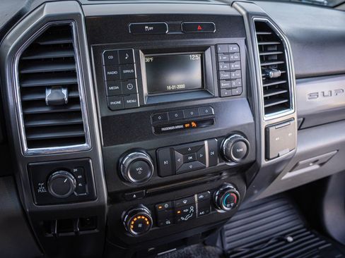 Used 2017 Ford F350 XLT w/ XLT Value Package image 20