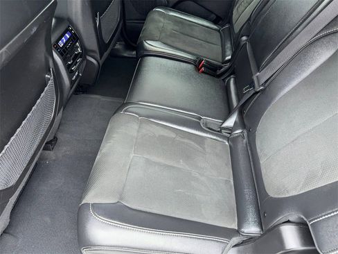 Used 2023 Jeep Grand Cherokee L Laredo image 44