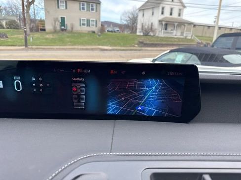 Certified 2025 Ford Expedition Max Platinum image 26