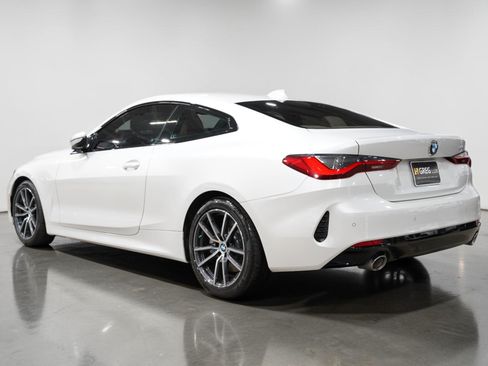 Used 2021 BMW 430i Coupe w/ Convenience Package RWD image 11