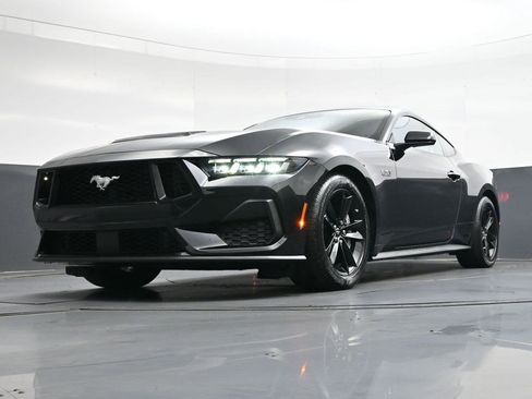 Used 2024 Ford Mustang GT image 33