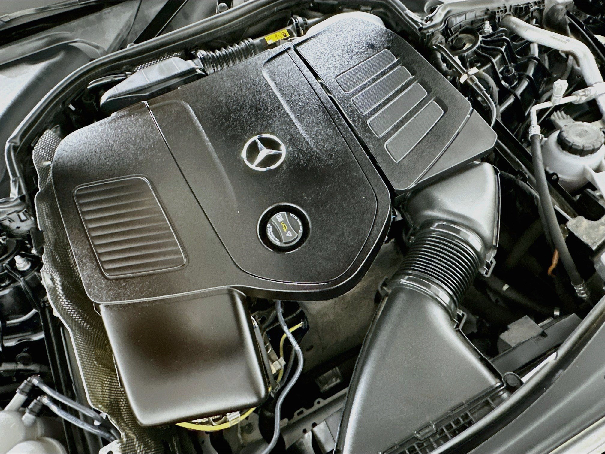 Used 2024 Mercedes-Benz CLE 300 4MATIC Coupe image 28