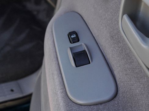 Used 2000 Toyota Tundra SR5 image 26