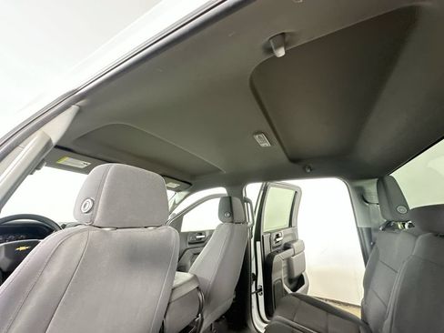 Used 2024 Chevrolet Silverado 2500 Custom RWD image 12