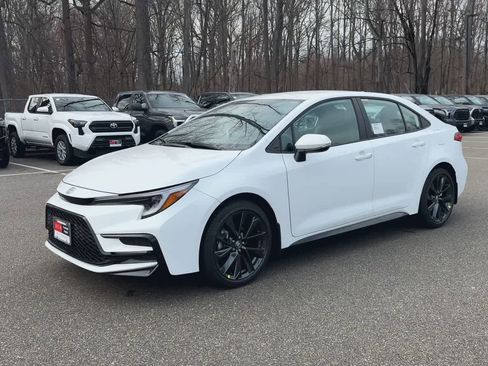 New 2026 Toyota Corolla SE FWD image 4