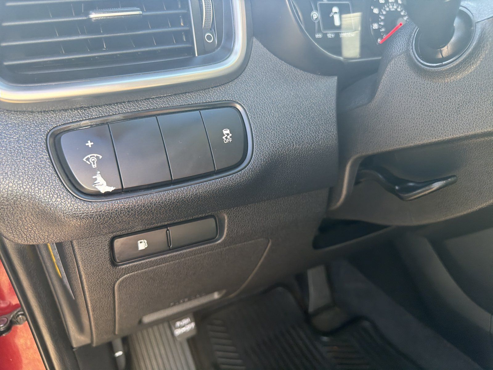 Used 2017 Kia Sorento EX AWD/4WD image 13