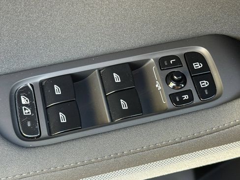 Used 2024 Polestar Polestar 2 AWD/4WD image 15