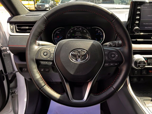 Used 2021 Toyota RAV4 SE w/ Weather & Moonroof Package AWD/4WD image 23