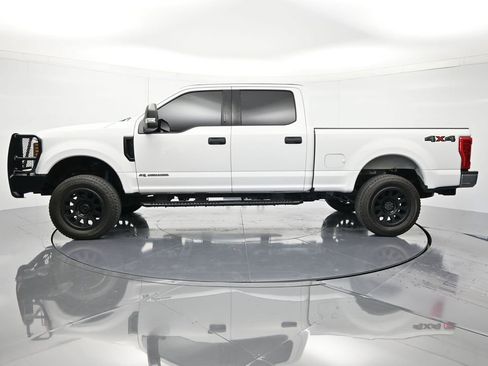 Used 2019 Ford F250 XLT AWD/4WD image 8