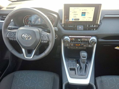 New 2025 Toyota RAV4 XLE image 10