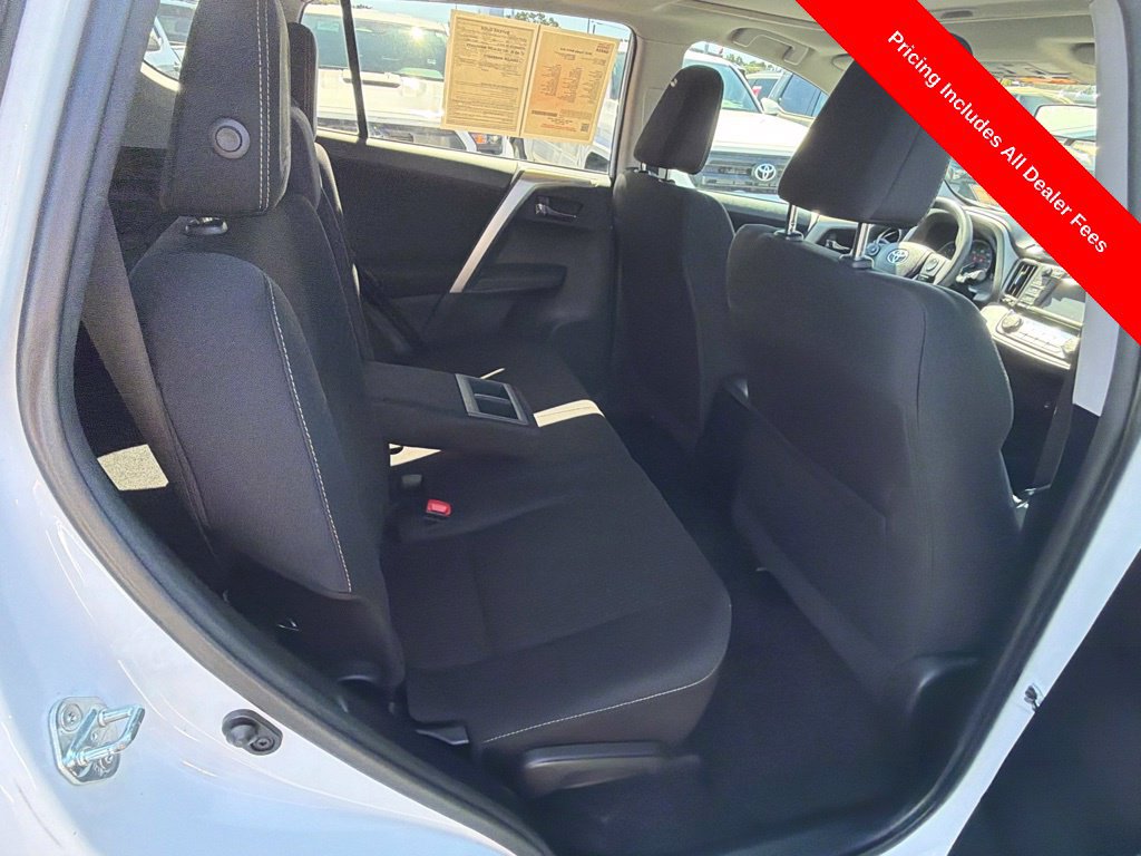 Used 2015 Toyota RAV4 XLE FWD image 41