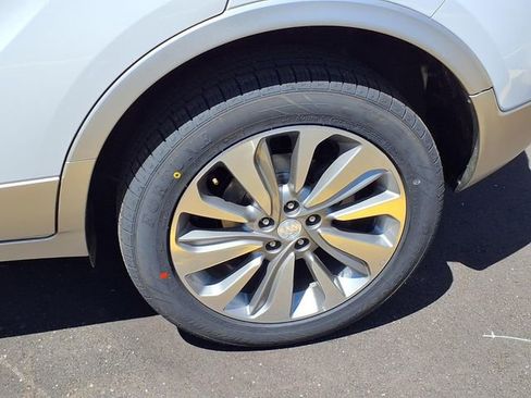Certified 2020 Buick Encore Preferred FWD image 25