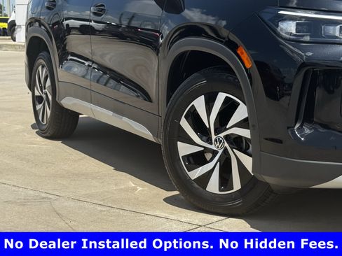 Used 2025 Volkswagen Tiguan S FWD image 3