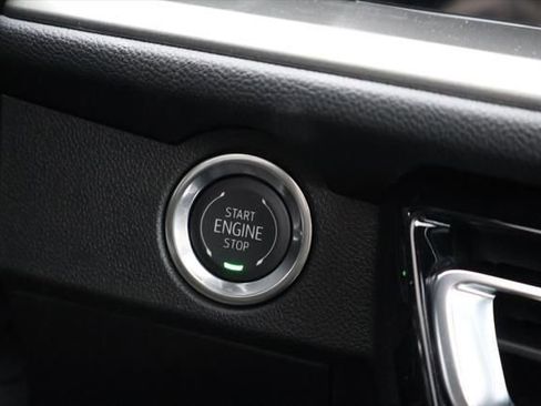 New 2026 Chevrolet Traverse LT w/ Sun and Wheel Package image 32