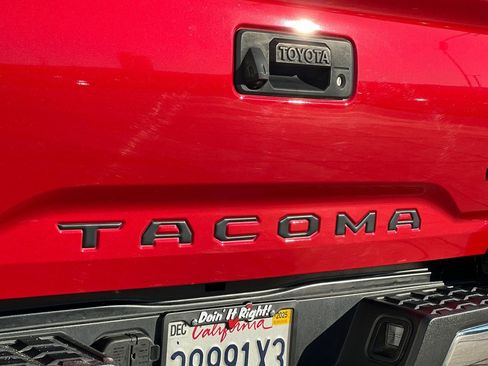 Certified 2023 Toyota Tacoma SR5 image 34