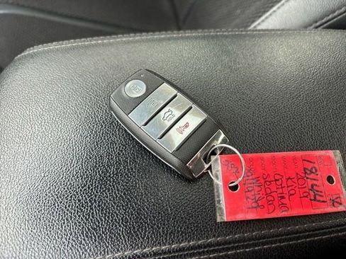 Used 2019 Kia Optima S w/ S Panoramic Sunroof Package image 50