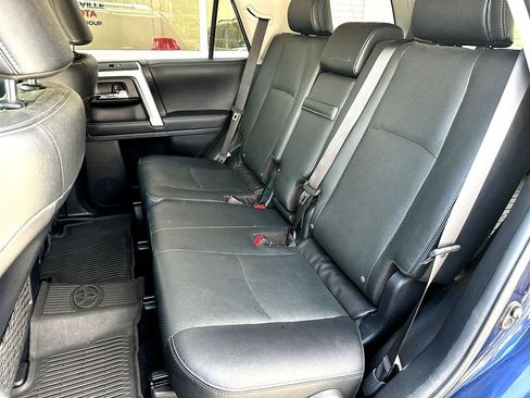Used 2022 Toyota 4Runner Limited AWD/4WD image 19