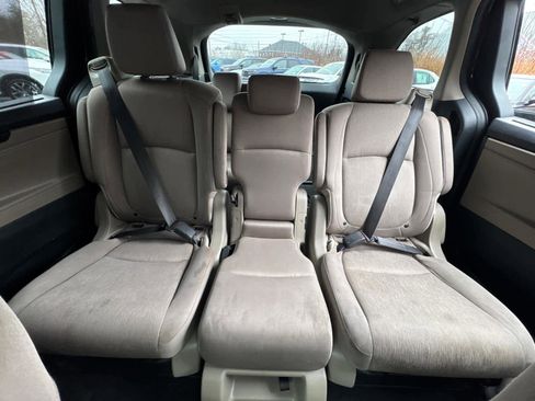 Used 2021 Honda Odyssey EX image 30