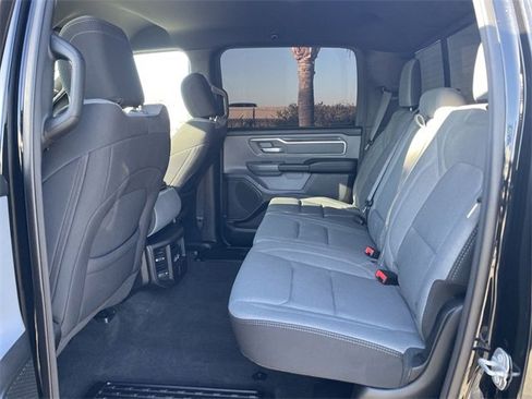 Used 2022 RAM 1500 Big Horn image 24