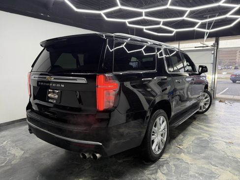 Used 2021 Chevrolet Suburban High Country image 5
