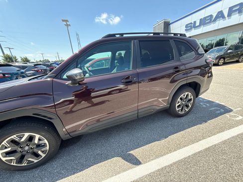Certified 2026 Subaru Forester Premium AWD/4WD image 7