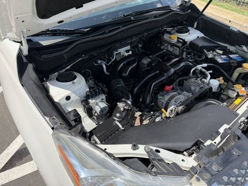 Used 2014 Subaru Forester 2.5i Premium AWD/4WD image 36