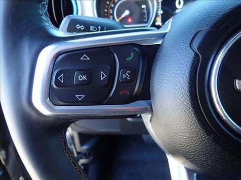 Used 2021 Jeep Wrangler Unlimited Sahara AWD/4WD image 12