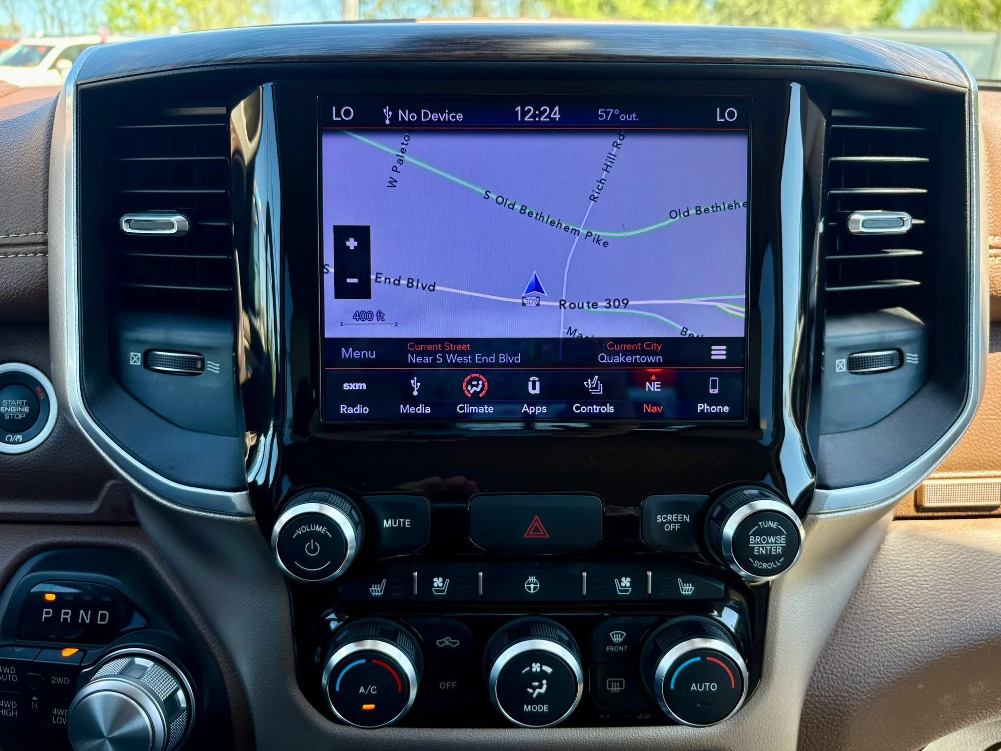 Used 2019 RAM 1500 Laramie AWD/4WD image 29