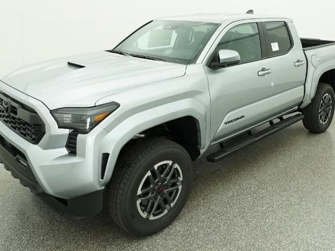 New 2026 Toyota Tacoma TRD Sport AWD/4WD image 28
