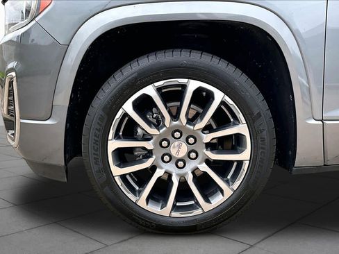 Used 2021 GMC Acadia Denali AWD/4WD image 10