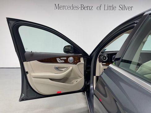 Certified 2020 Mercedes-Benz E 350 4MATIC Sedan image 17
