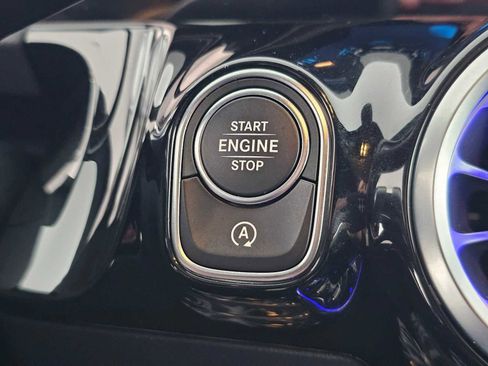 Certified 2025 Mercedes-Benz GLA 250 GLA 250 image 30