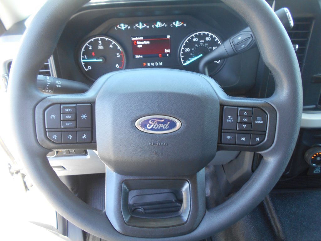 New 2026 Ford F350 XL w/ XL Chrome Package AWD/4WD image 14