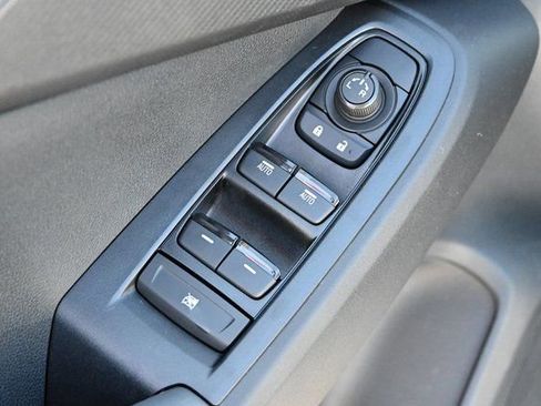 New 2026 Subaru Crosstrek 2.0i Premium image 18