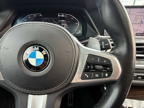 Used 2019 BMW X5 xDrive40i w/ M Sport Package image 21