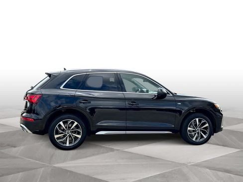 Used 2023 Audi Q5 2.0T Premium Plus w/ Premium Plus Package AWD/4WD image 9