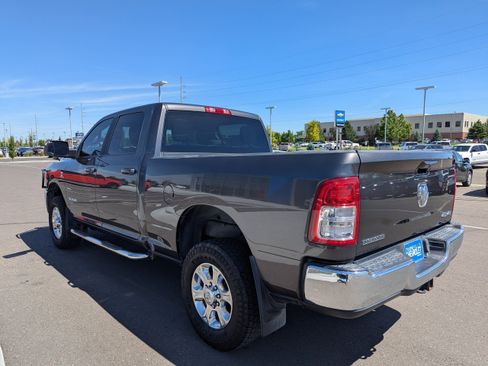 Used 2020 RAM 2500 Big Horn w/ Level 1 Equipment Group AWD/4WD image 31
