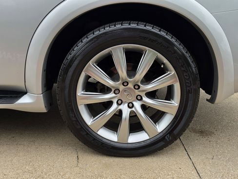 Used 2012 INFINITI QX56 2WD w/ Theater Pkg image 14
