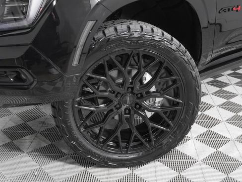 Used 2026 GMC Yukon XL AT4 Ultimate image 35