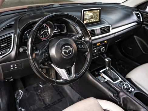 Used 2016 MAZDA MAZDA3 s Grand Touring image 2