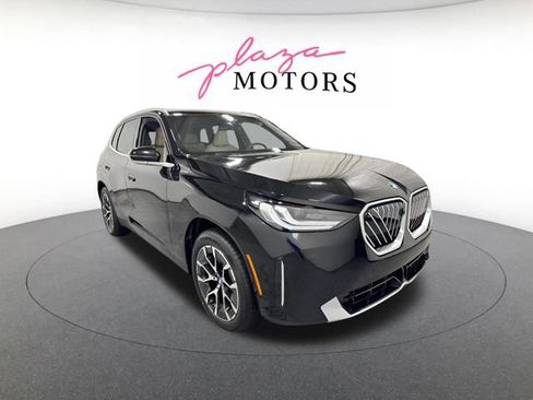 Used 2025 BMW X3 xDrive30i w/ Premium Package AWD/4WD image 4