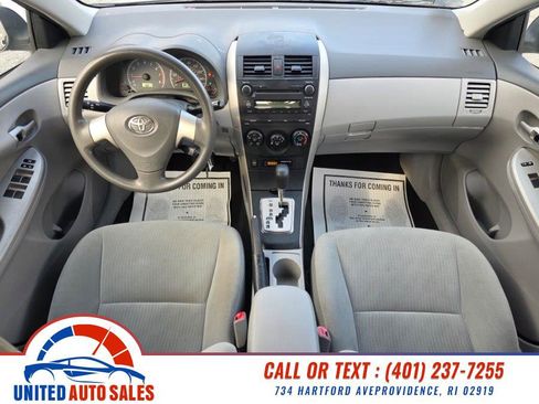 Used 2010 Toyota Corolla LE FWD image 14