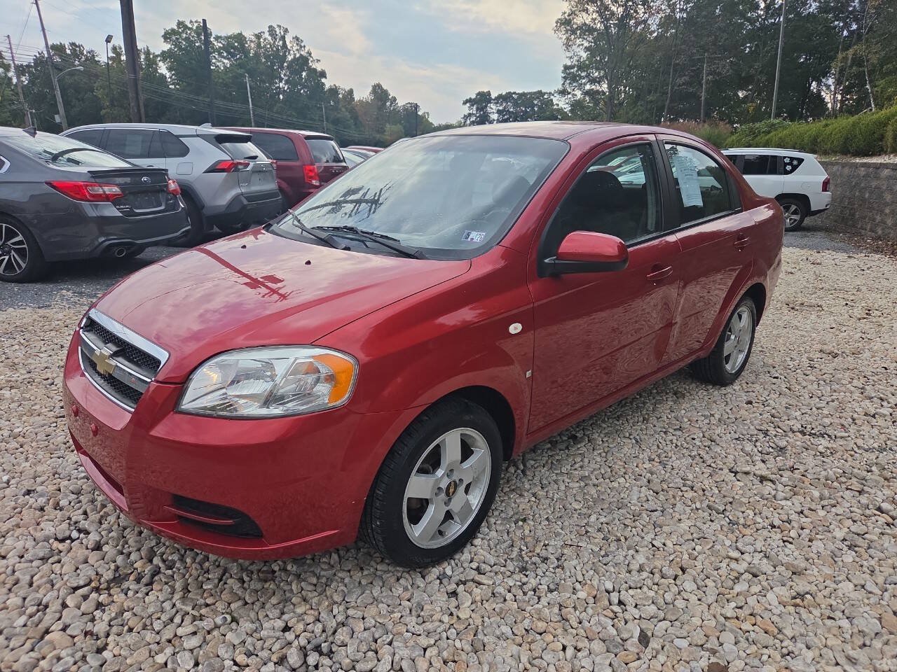 Used 2007 Chevrolet Aveo LT FWD image 3