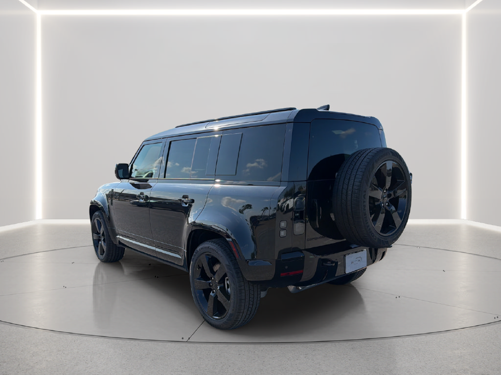 New 2026 Land Rover Defender 110 X-Dynamic SE AWD/4WD image 15