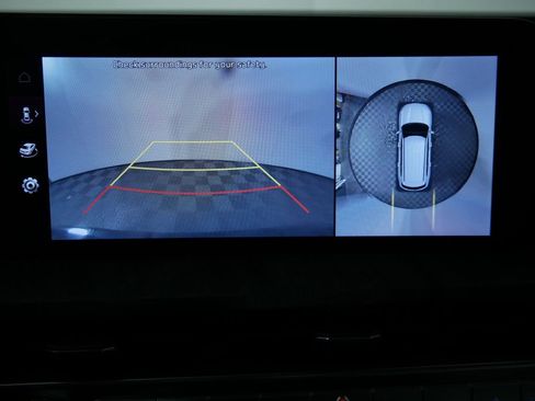 Used 2024 Kia Telluride SX Prestige image 32