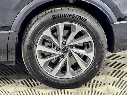 New 2027 Audi Q6 e-tron Premium AWD/4WD image 26