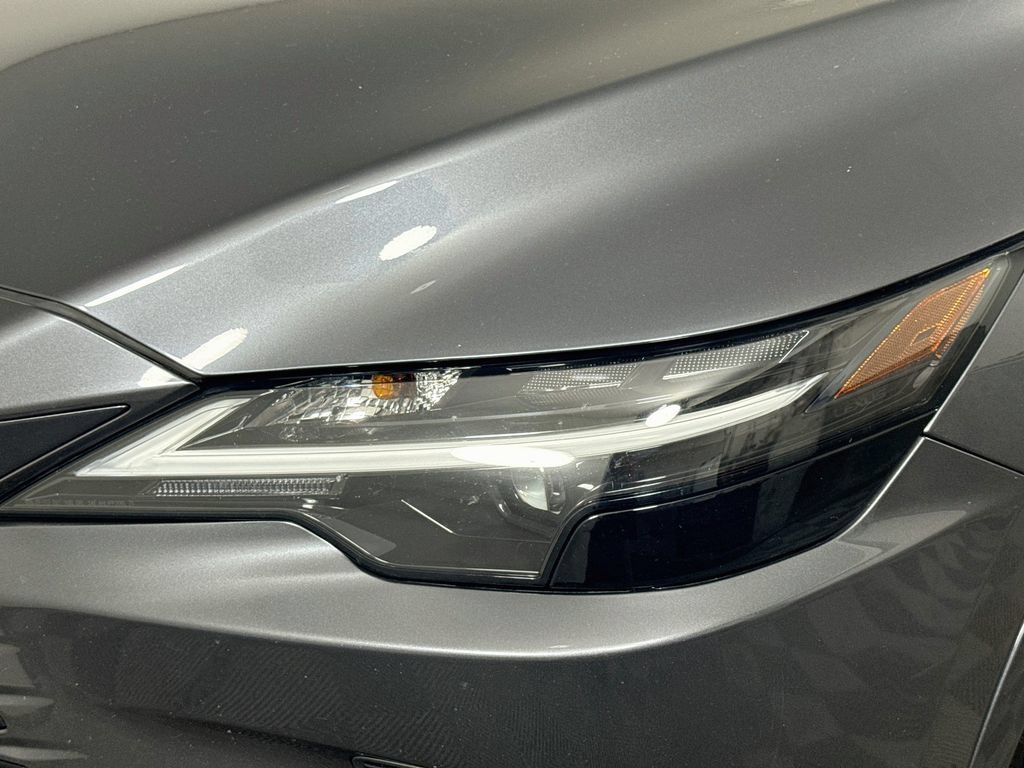 Used 2024 Lexus RX 350h w/ Cold Area Package AWD/4WD image 3