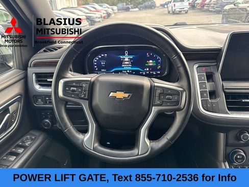 Used 2023 Chevrolet Suburban Premier image 21