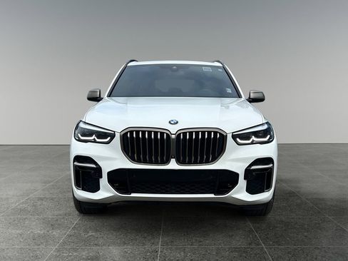 Used 2022 BMW X5 M50i w/ Premium Package image 3